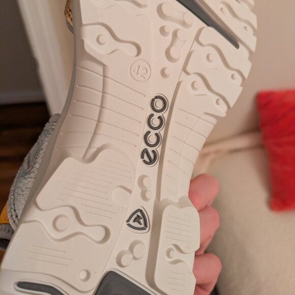 Ecco - Picture 7 of 7